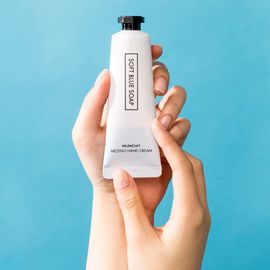 [MUMCHIT] Melting Perfume Hand Cream 50ml – Non-Sticky Moisture with 99.5% Natural Ingredients & 4 Long-Lasting Scents _ Made in KOREA